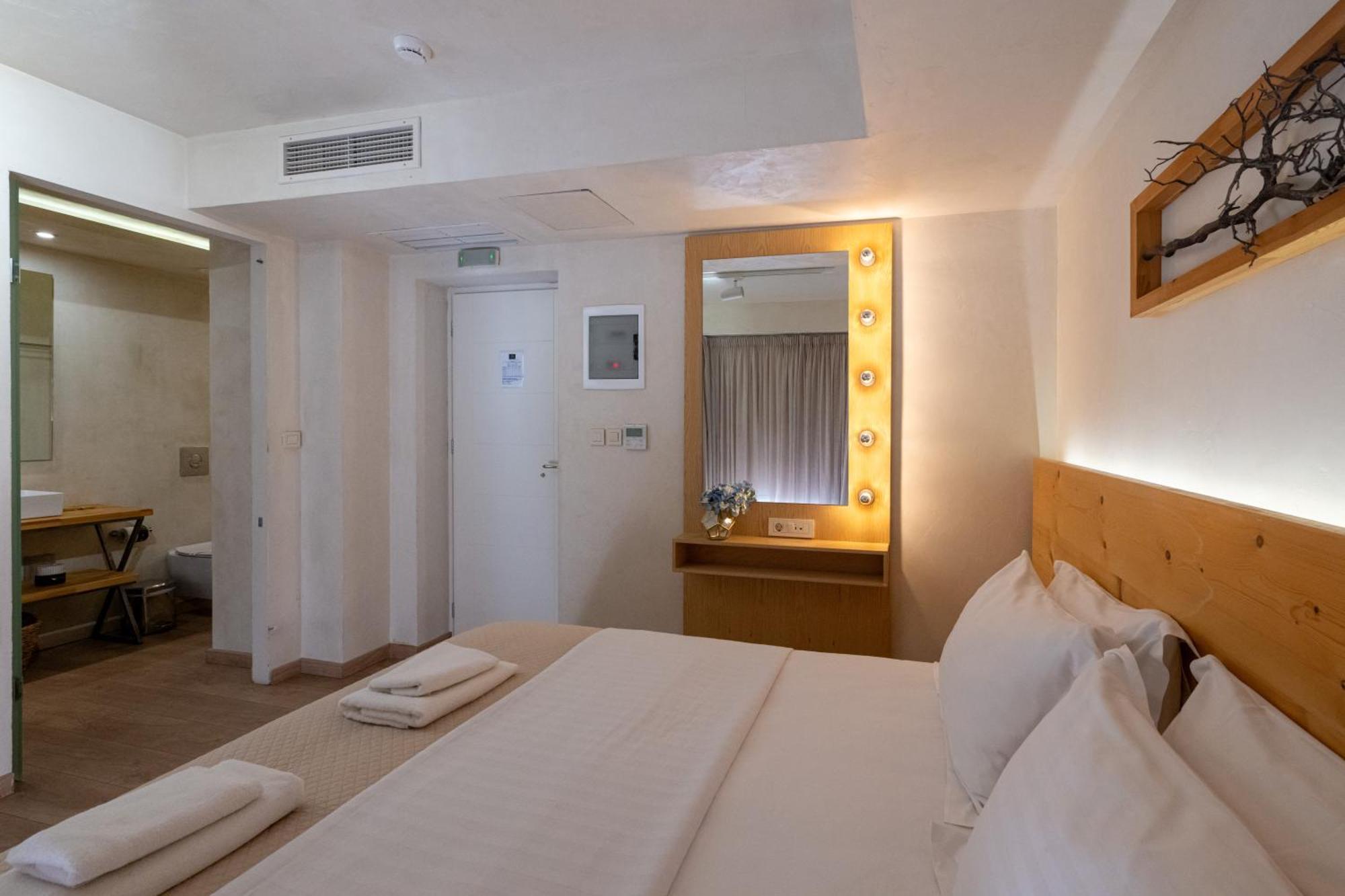 Bed and Breakfast Panellinion Luxury 3*