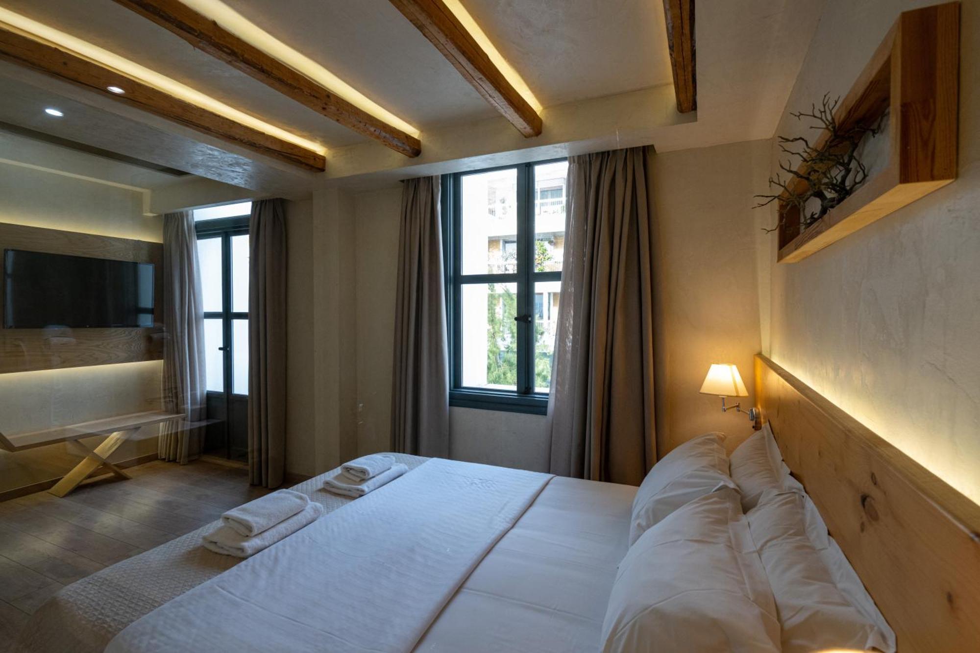 B&B Panellinion Luxury Kalamata